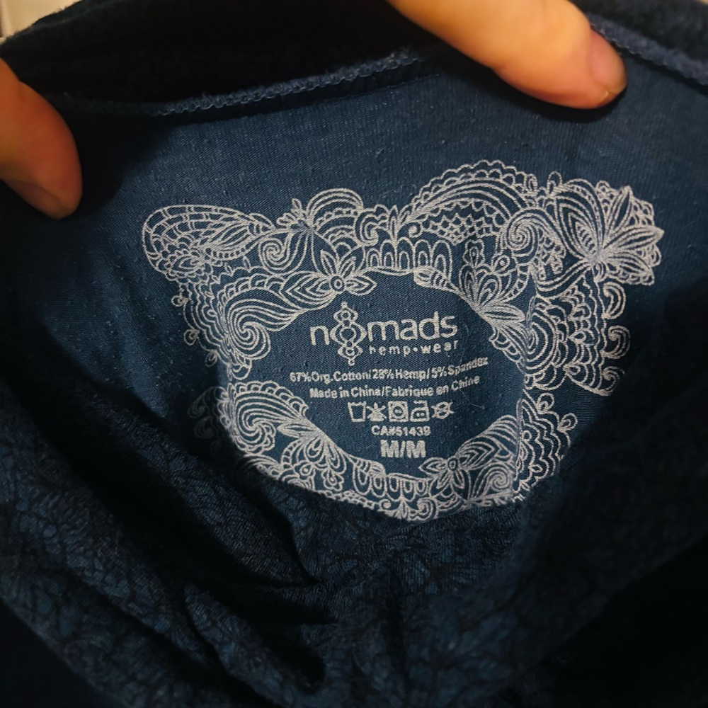 Nomads Hemp Wear Pocket Tunic in Midnight Navy - Picture 3 of 8